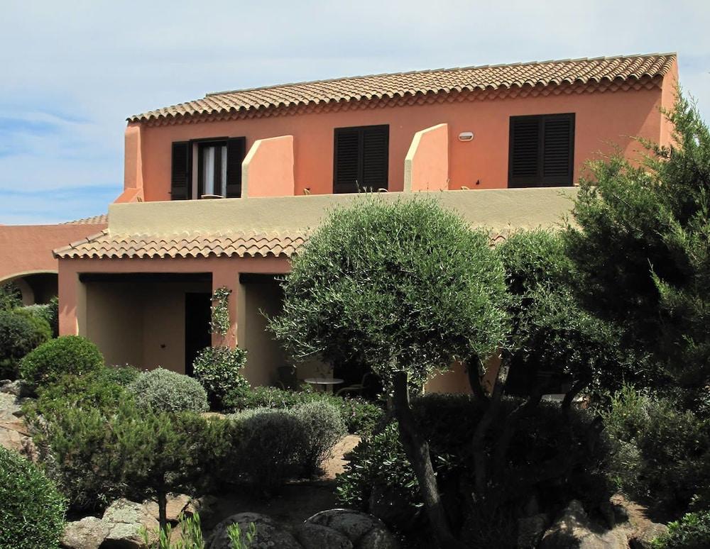Godo Beach Hotel Baja Cerdeña Exterior foto
